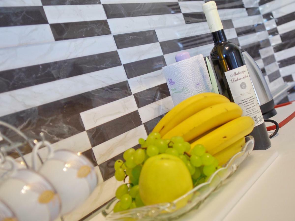 Apartment Sandra ดูบรอฟนิก ภายนอก รูปภาพ